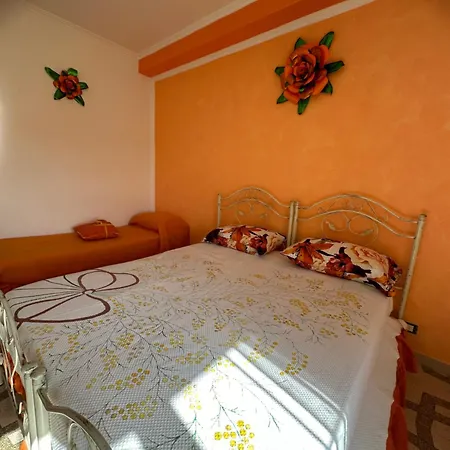 Fiori E Farfalle - Casa Vacanze Scorrano  Exterior photo
